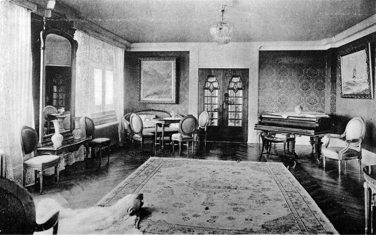 Interiør, salong/stue, Høsbjør turisthotell, 1928.