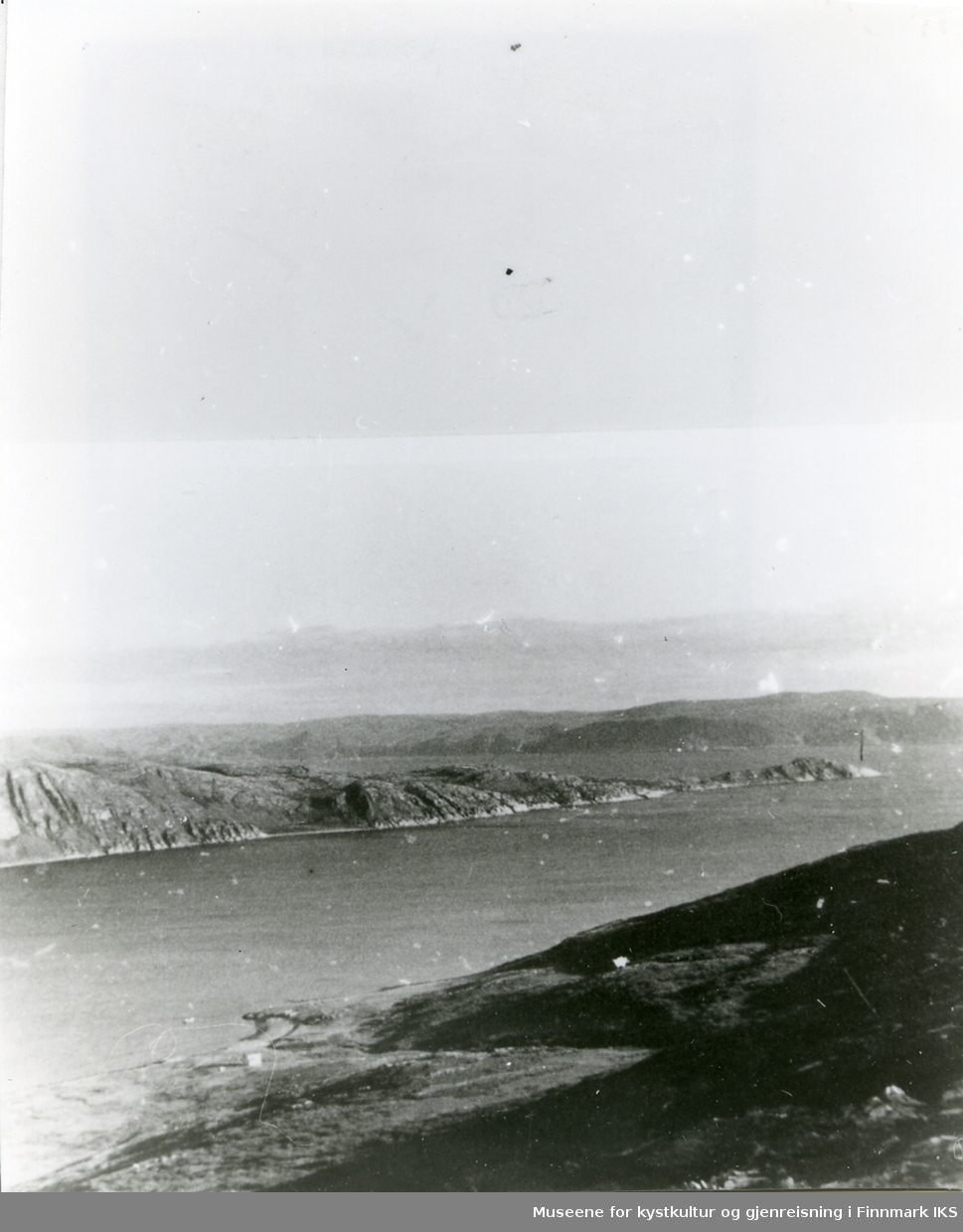 Panorama over Kifjord i Lebesby Kommune. 5. august 1946.