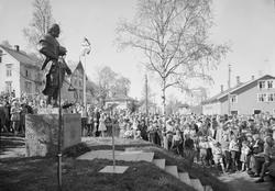 Avduking av statuen "Bergmannen", Løkken Verk 1955.