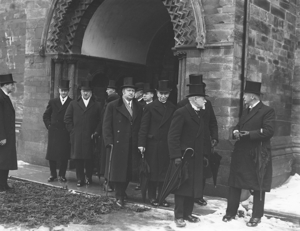 Begravelsen til Halfdan Bryn i Nidarosdomen