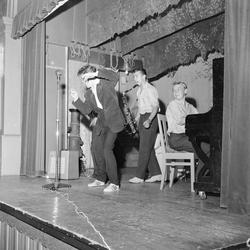 Per Elvis Granberg rocker på Orkanger