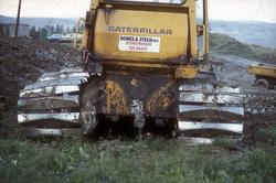 Bygging av ny E-6 mellom Sluppen og Tonstad. Bulldoser med f