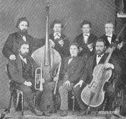 Ytre Rendal orkester. Stiftet 1878.