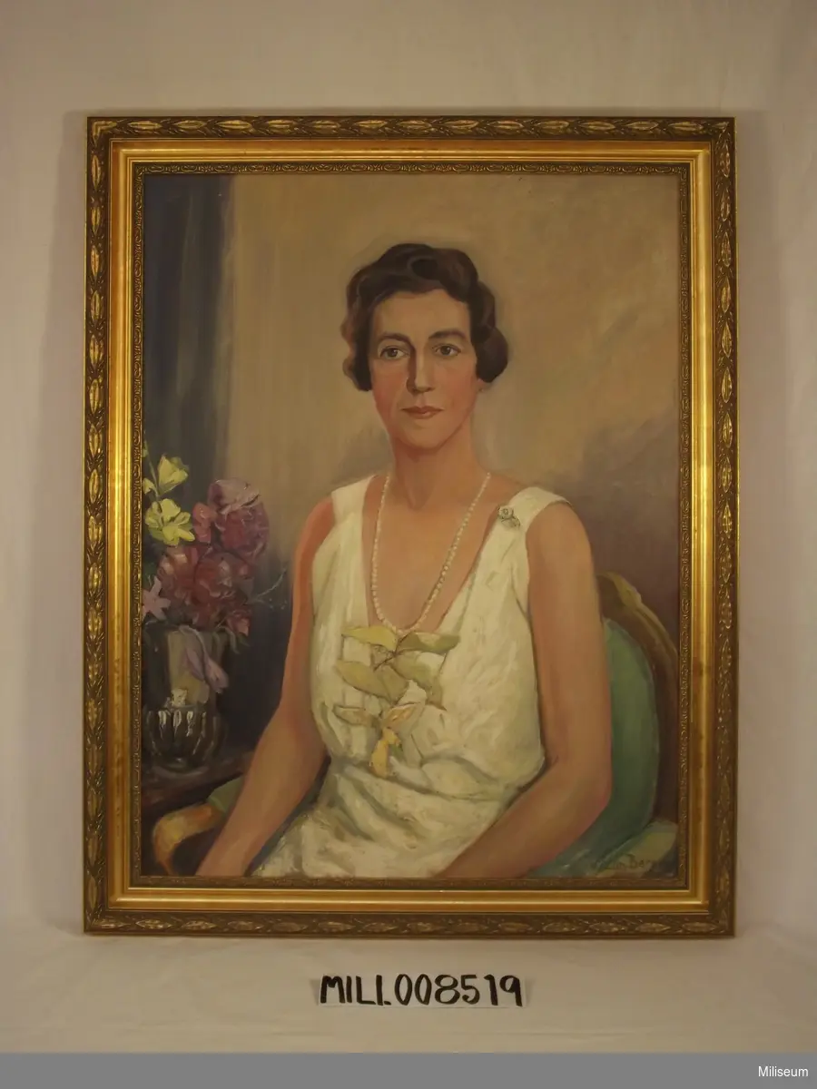 Porträtt av Märta Othilda Maria Eleonora Sylvan (Född Santesson) Generallöjtnant Per Gustav Sylvans andra fru.