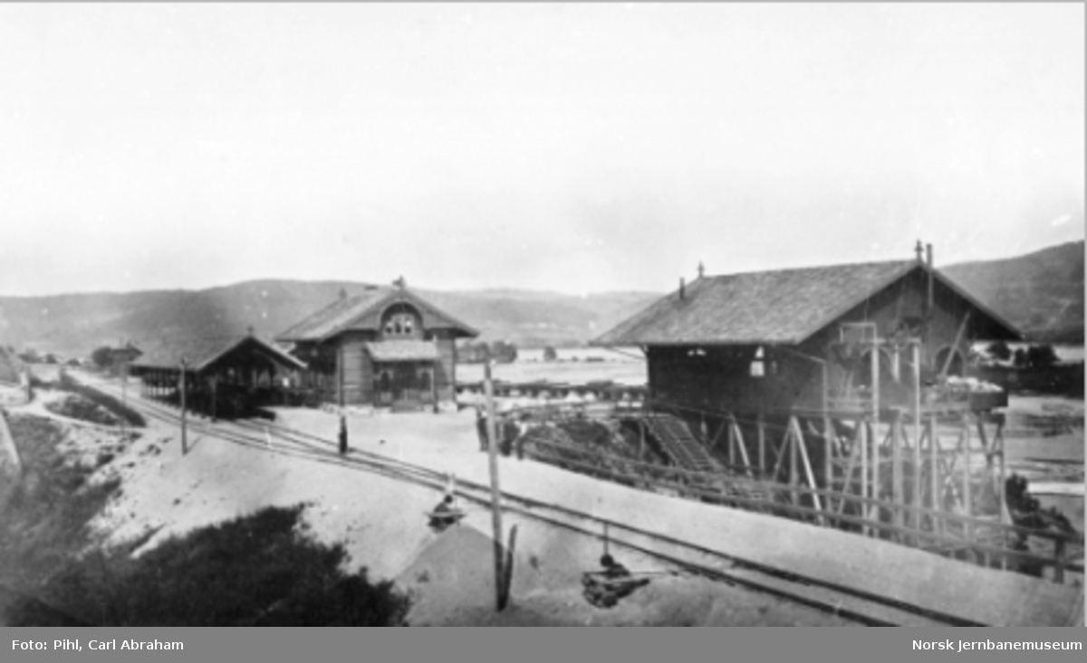 Randsfjord stasjon