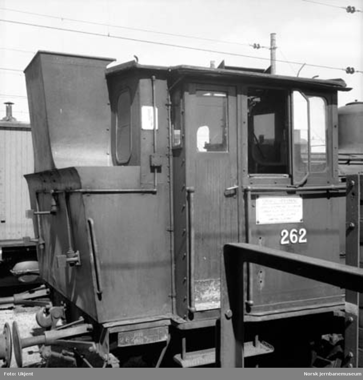 Damplokomotiv type 25a nr. 262 på Hamar stasjon