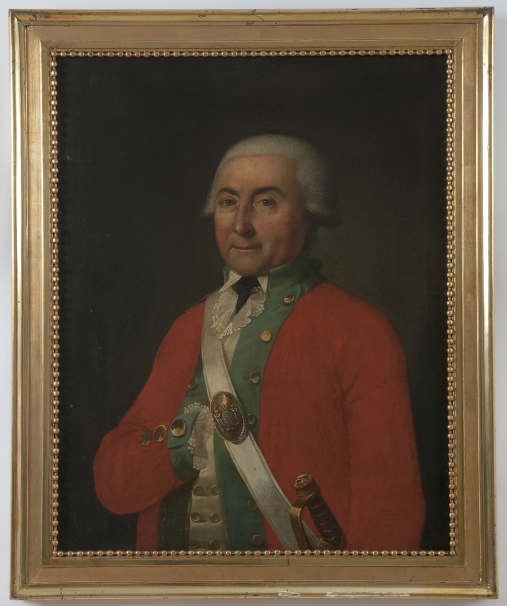 Portrett av ukjent offiser. Ant. malt av Christian August Lorentzen f. 1749 i Danmark. I Norge i 1790. Epåletter ble avskaffet i 1782 og gjeninnført i 1801. Det hvite skulderhenget var i bruk i 1782, men ble byttet med livgeheng i 1790.